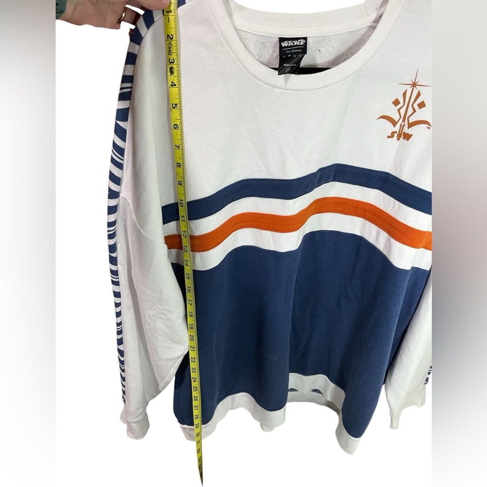 Star Wars Ahsoka Tano Her Universe Crewneck Sweater 3X - Picture 8 of 9